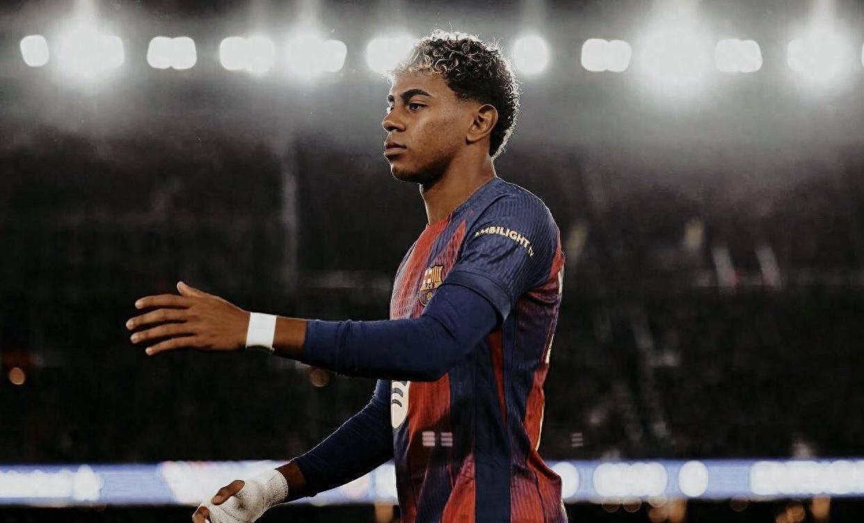 超越姆巴佩！亚马尔14球参与创纪录，巴萨2-1逆转剑指16强